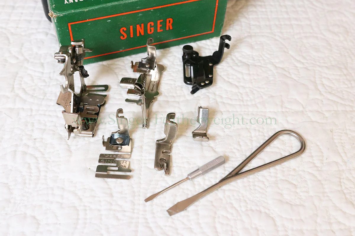 Singer Featherweight 221 Sewing Machine, Centennial: AJ930*** - Image 20