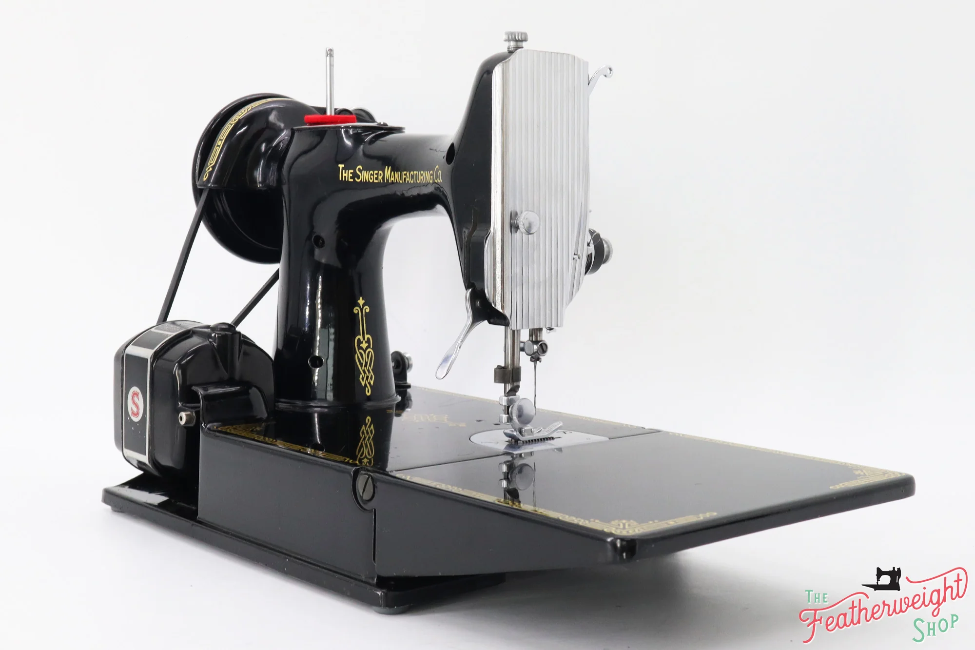 Singer Featherweight 221 Sewing Machine, Centennial: AK072*** - Image 5