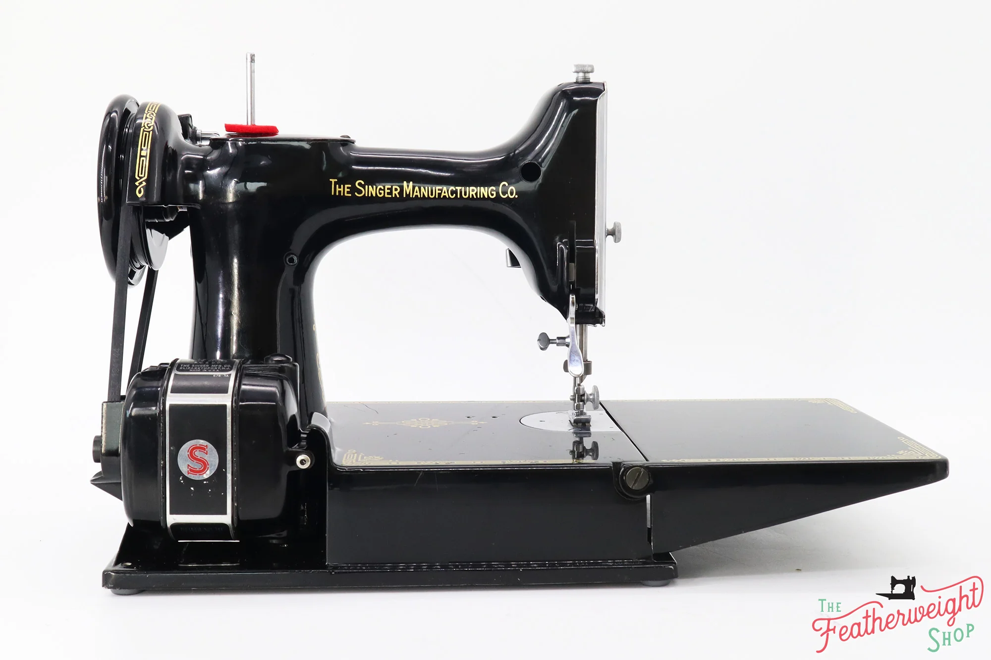 Singer Featherweight 221 Sewing Machine, Centennial: AK072*** - Image 6