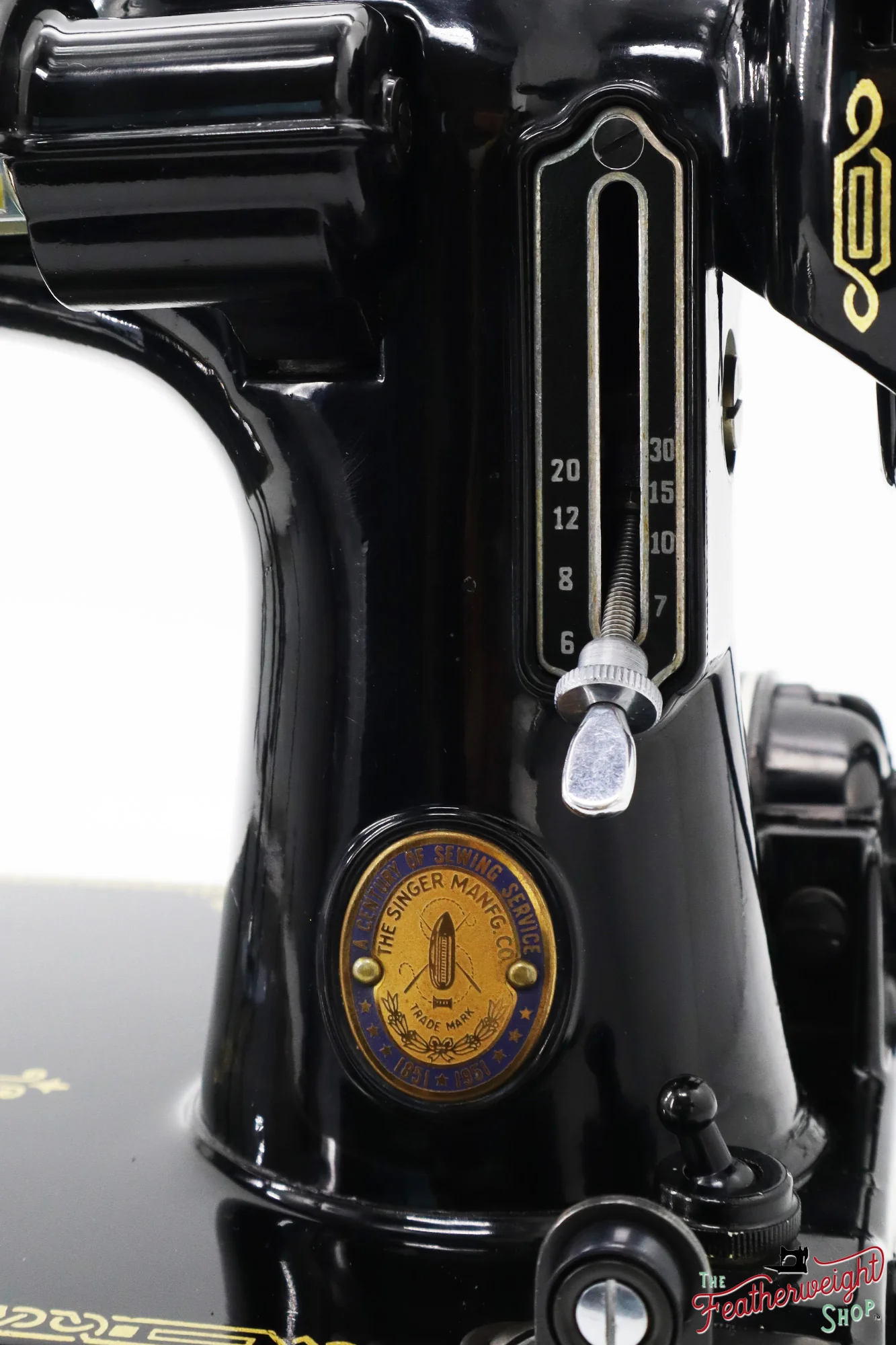 Singer Featherweight 221 Sewing Machine, Centennial: AK401*** - Image 14