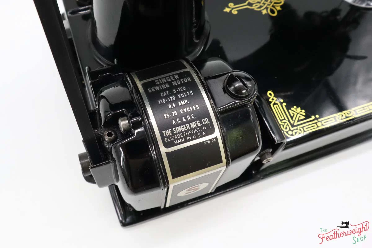 Singer Featherweight 221 Sewing Machine, Centennial: AK410*** - Image 19