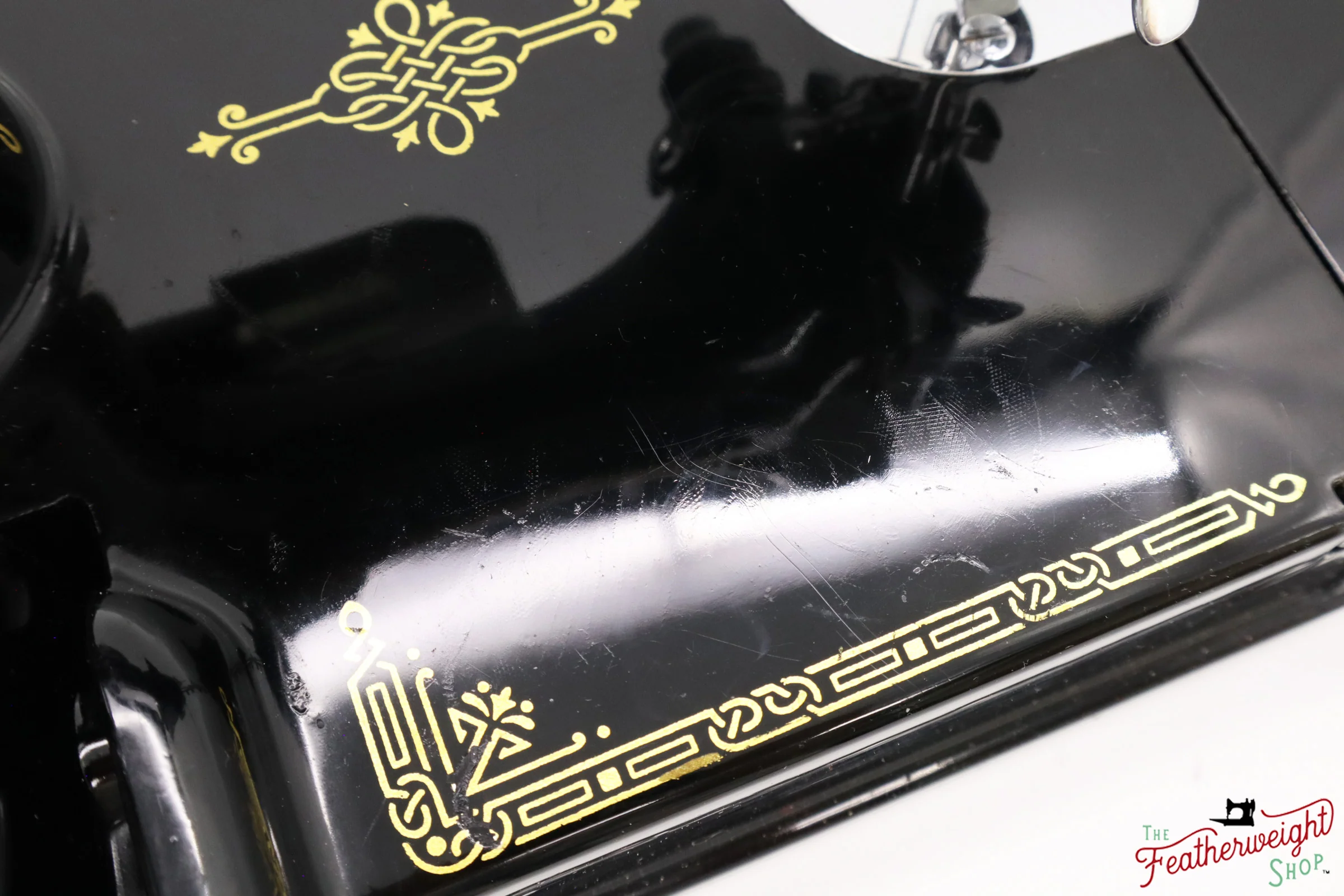 Singer Featherweight 221 Sewing Machine, Centennial: AK422*** - Image 12