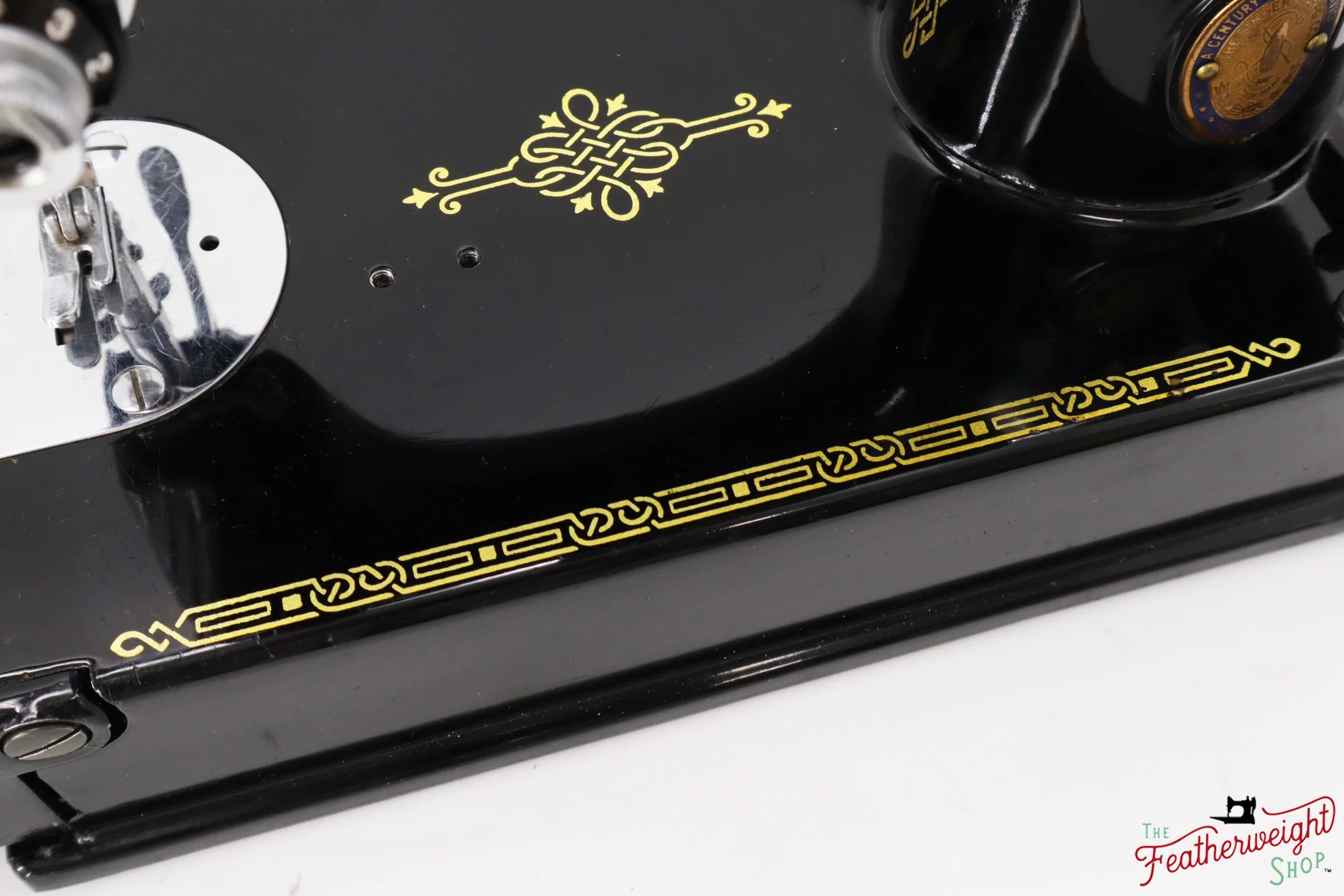 Singer Featherweight 221 Sewing Machine, Centennial: AK422*** - Image 7