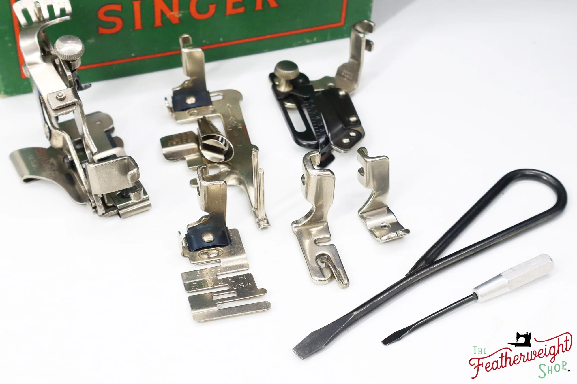 Singer Featherweight 221 Sewing Machine, Centennial: AK427*** - Image 19