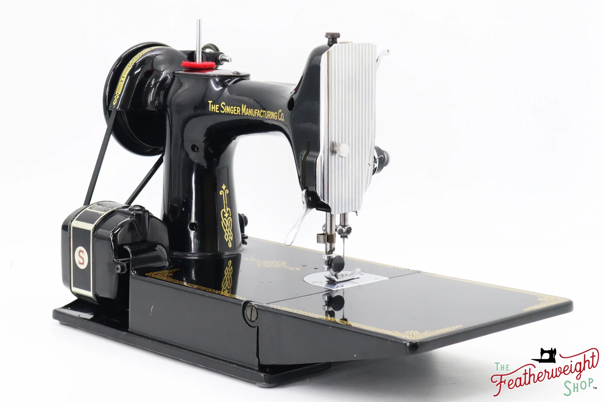 Singer Featherweight 221 Sewing Machine, Centennial: AK427*** - Image 7