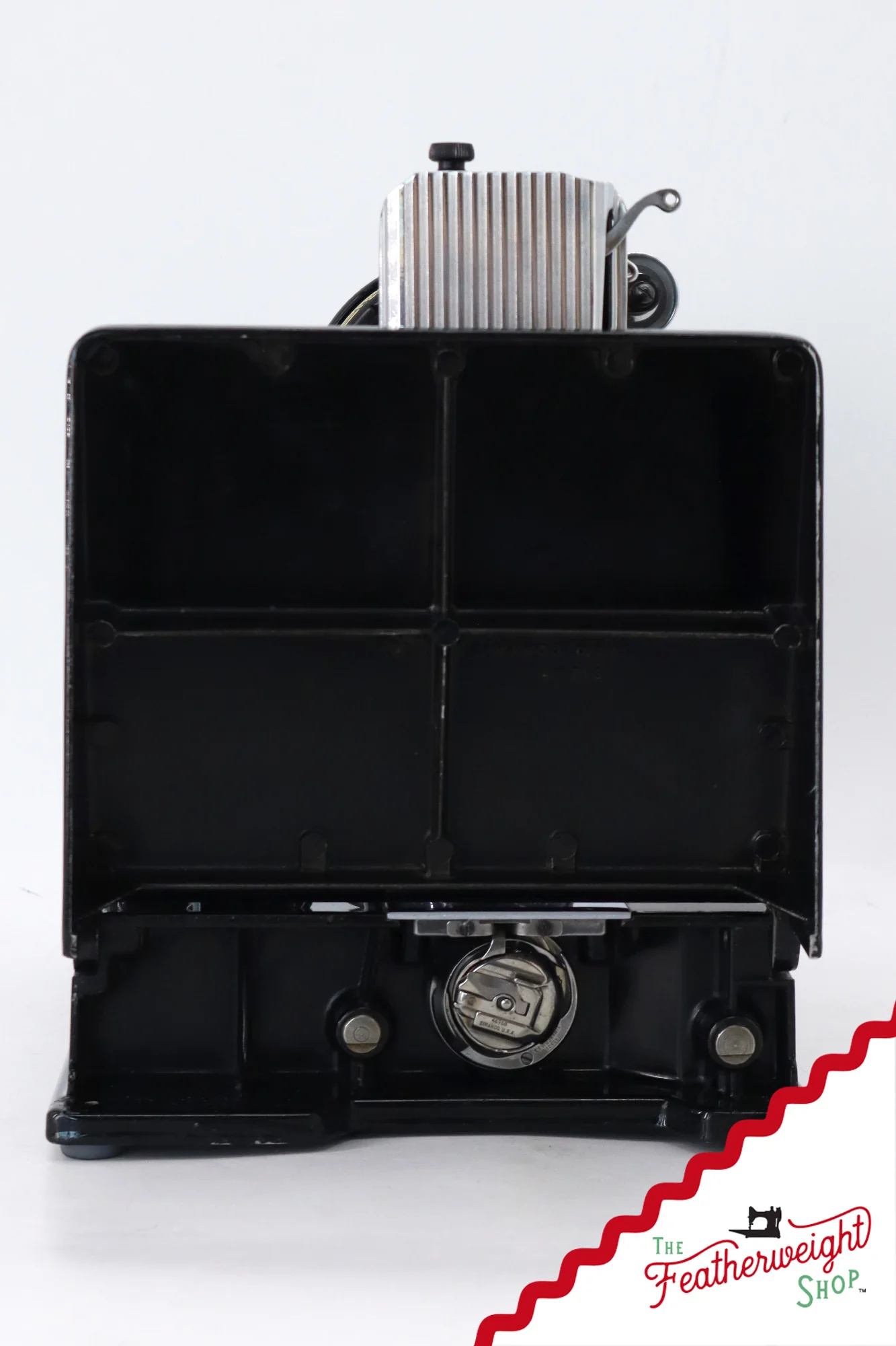 Singer Featherweight 221 Sewing Machine, Centennial: AK5851** - Image 4