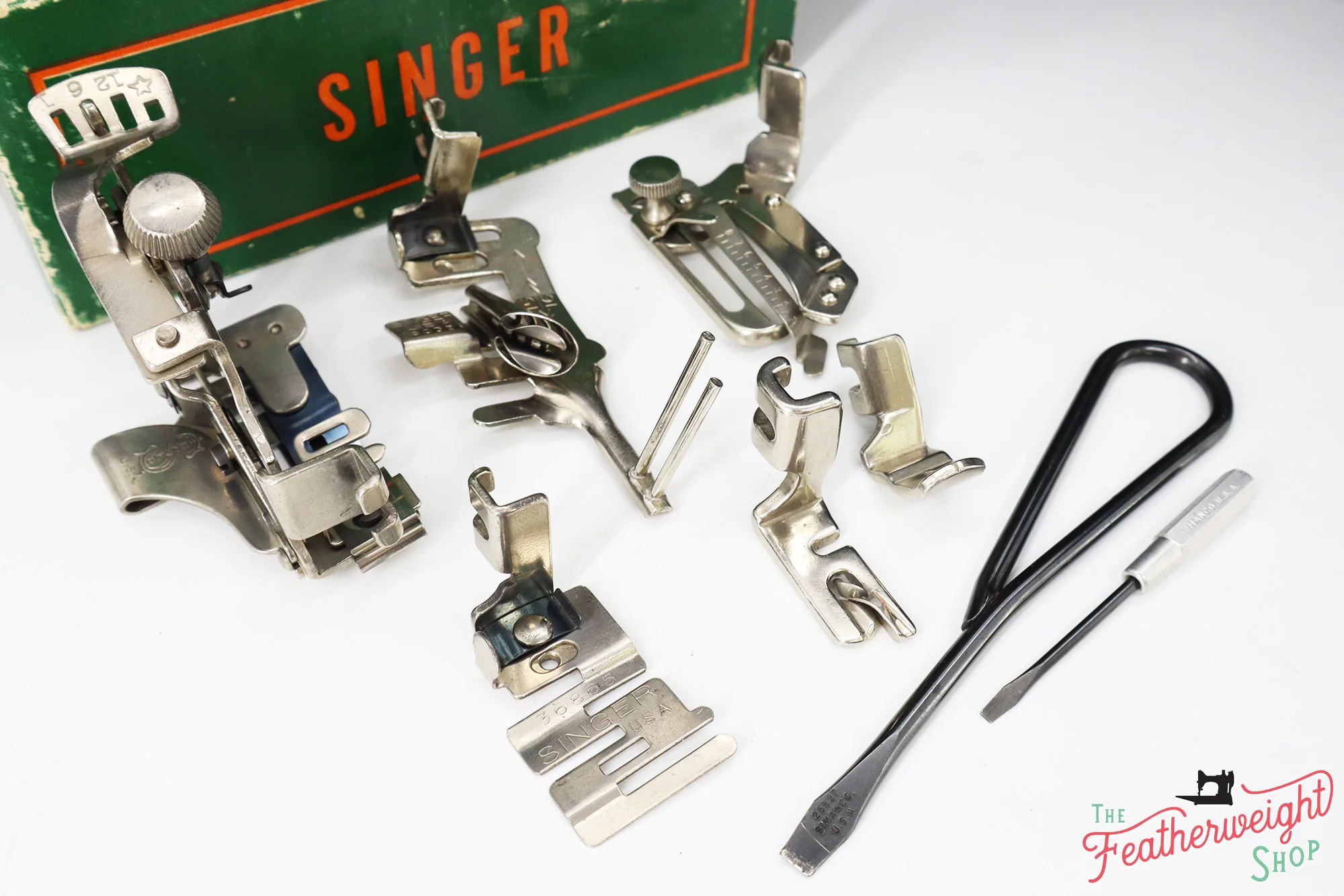 Singer Featherweight 221 Sewing Machine, Centennial: AK587*** - Image 18