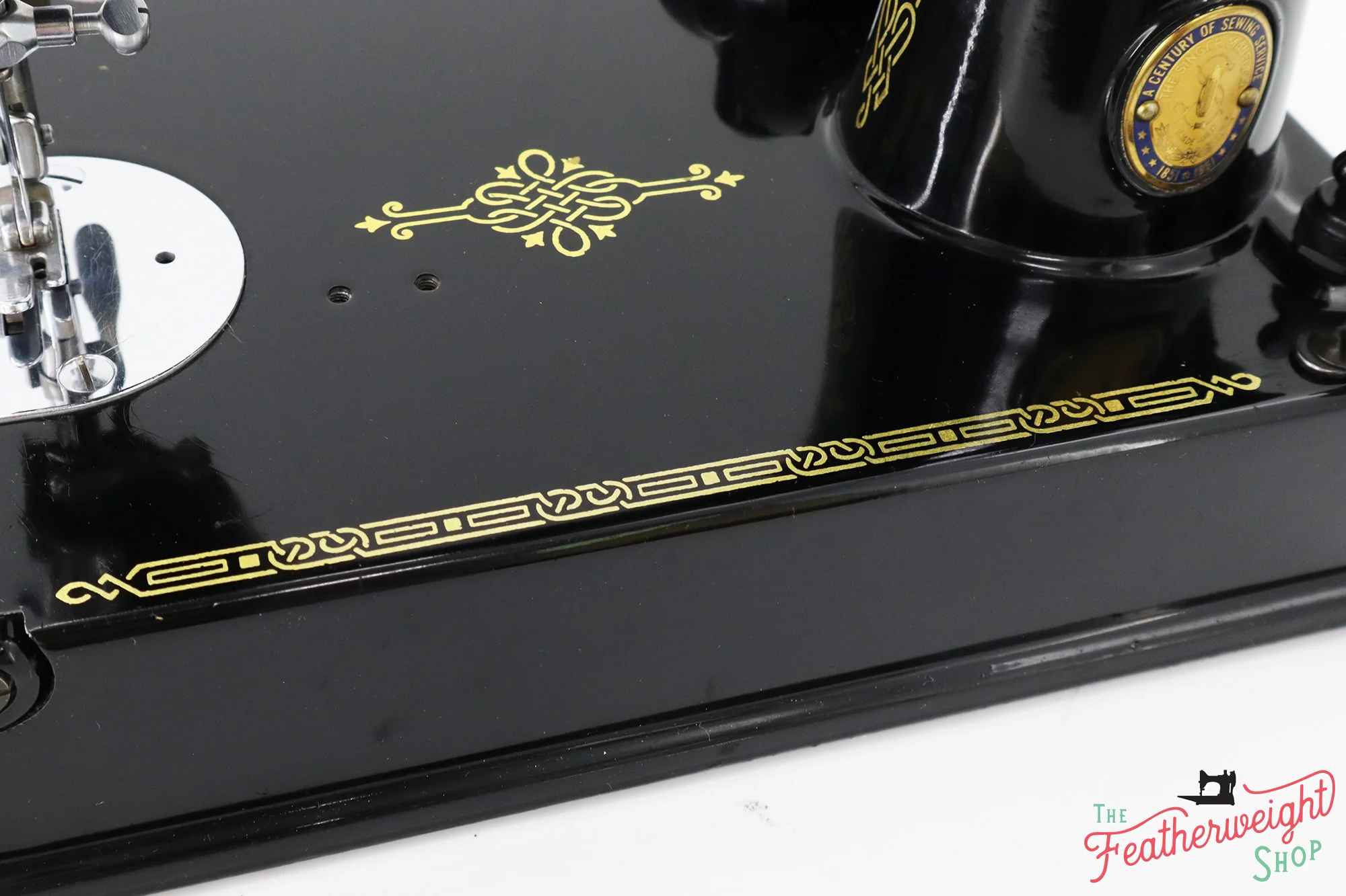 Singer Featherweight 221 Sewing Machine, Centennial: AK587*** - Image 7