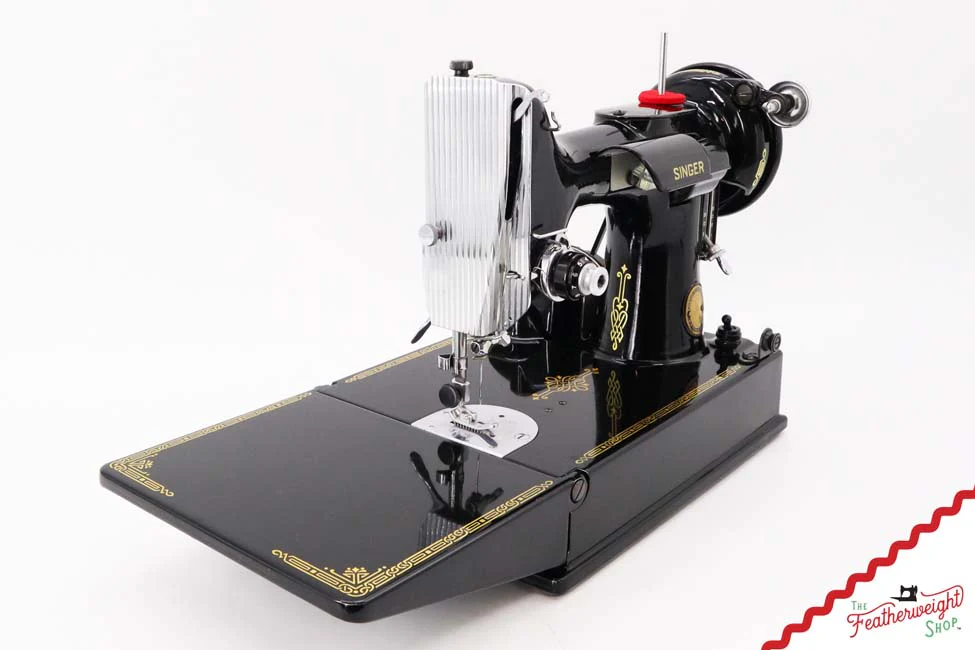 Singer Featherweight 221 Sewing Machine, Centennial: AK594*** - Image 3