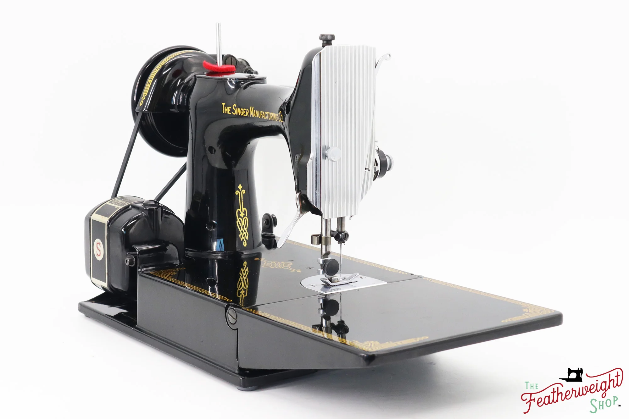 Singer Featherweight 221 Sewing Machine, Centennial: AK596*** - Image 6