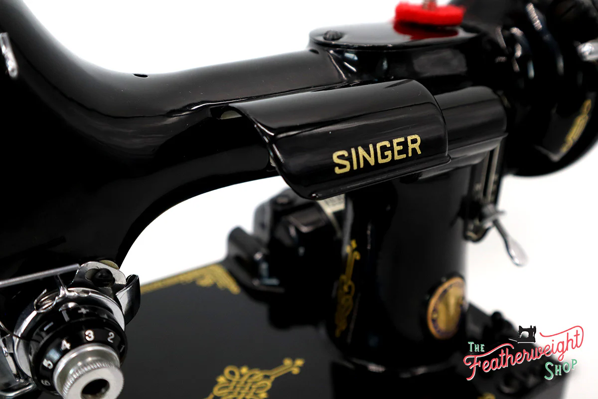 Singer Featherweight 221 Sewing Machine, Centennial: AK598*** - Image 12