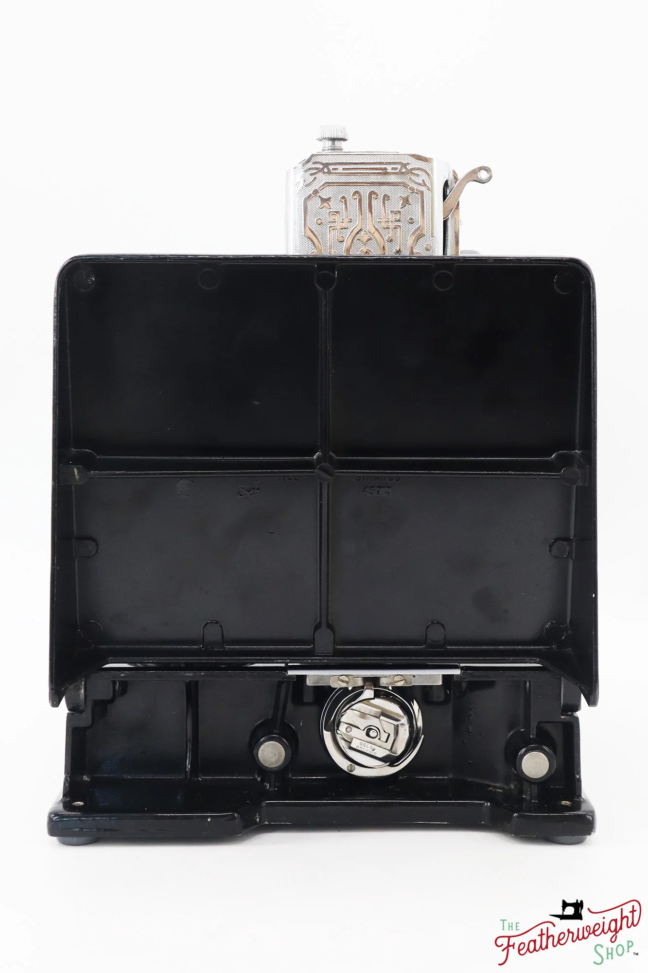 Singer Featherweight 221K Sewing Machine, EE855*** - 1948 - Image 6