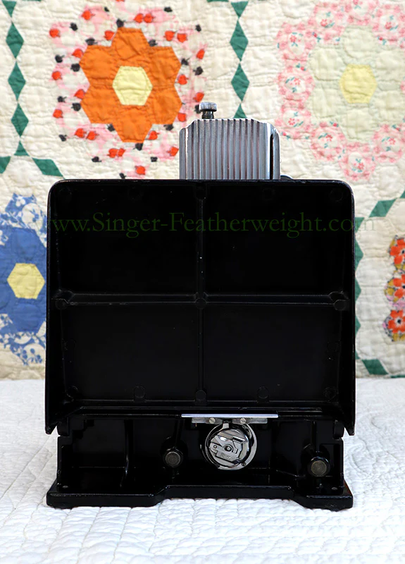 Singer Featherweight Swedish 221K Sewing Machine, EH239*** - Image 6