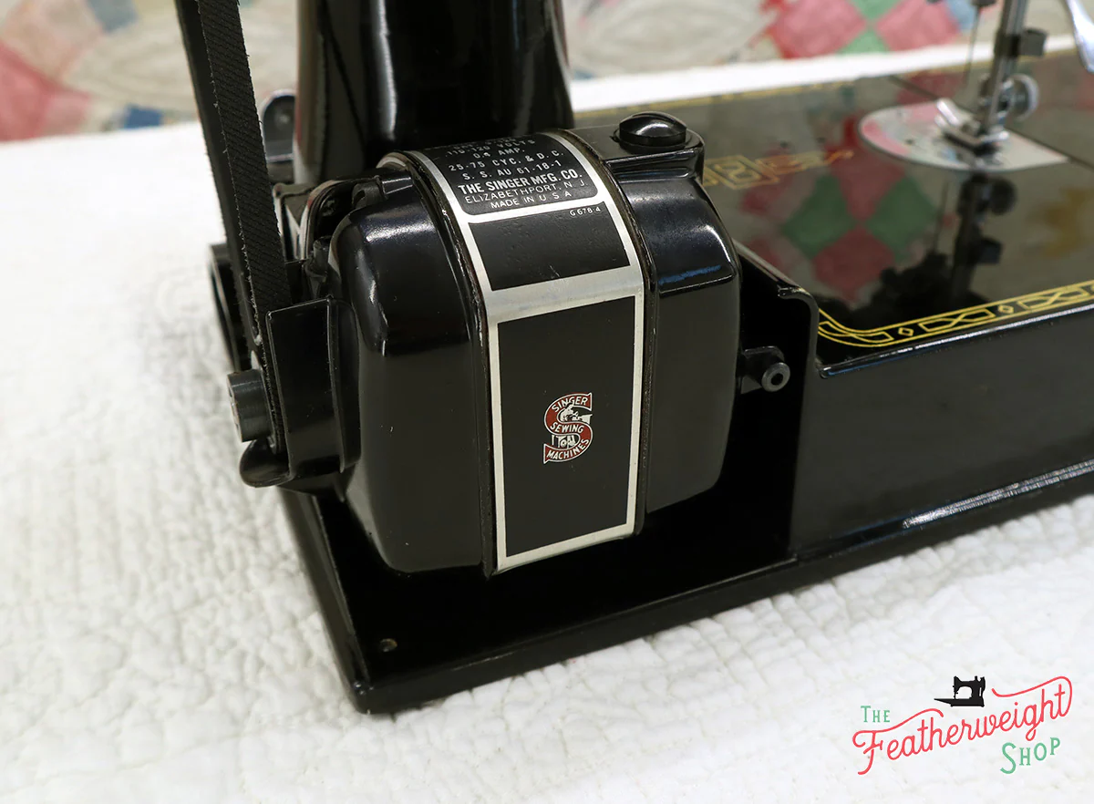 Singer Featherweight 221 Sewing Machine, RED "S" ES242*** - Image 20
