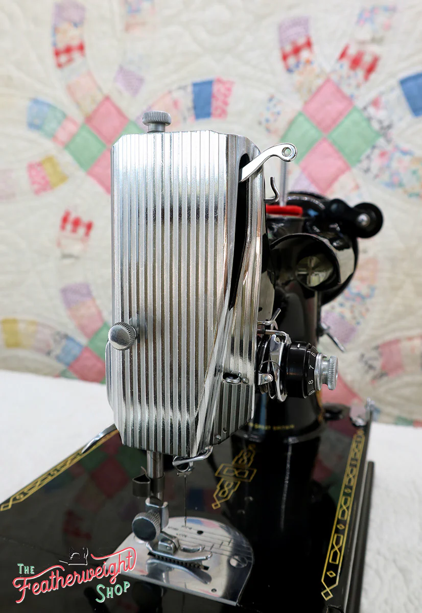 Singer Featherweight 221 Sewing Machine, RED "S" ES242*** - Image 6