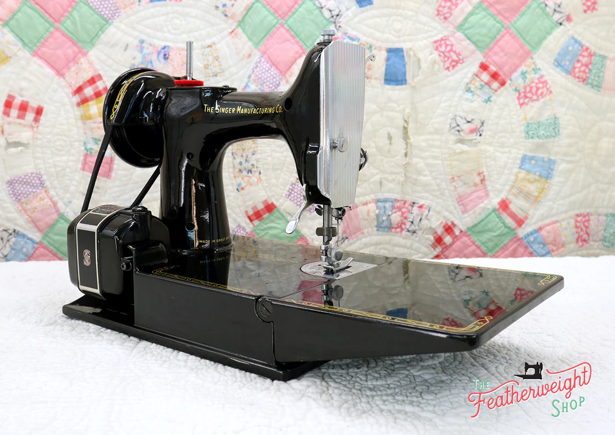 Singer Featherweight 221 Sewing Machine, RED "S" ES242*** - Image 8