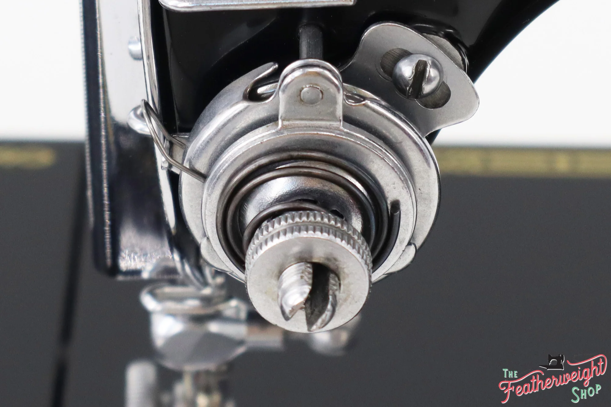 Singer Featherweight 221 Sewing machine, "First-Run" 1933 AD5430** - Fully Restored in Gloss Black - Image 17