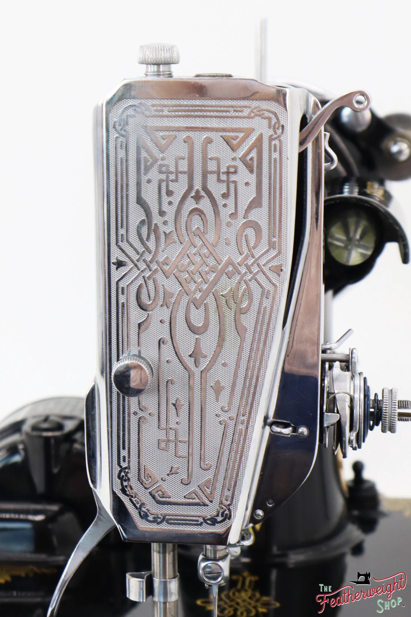 Singer Featherweight 221 Sewing Machine, "First-Run" 1933 AD5460** - Image 13