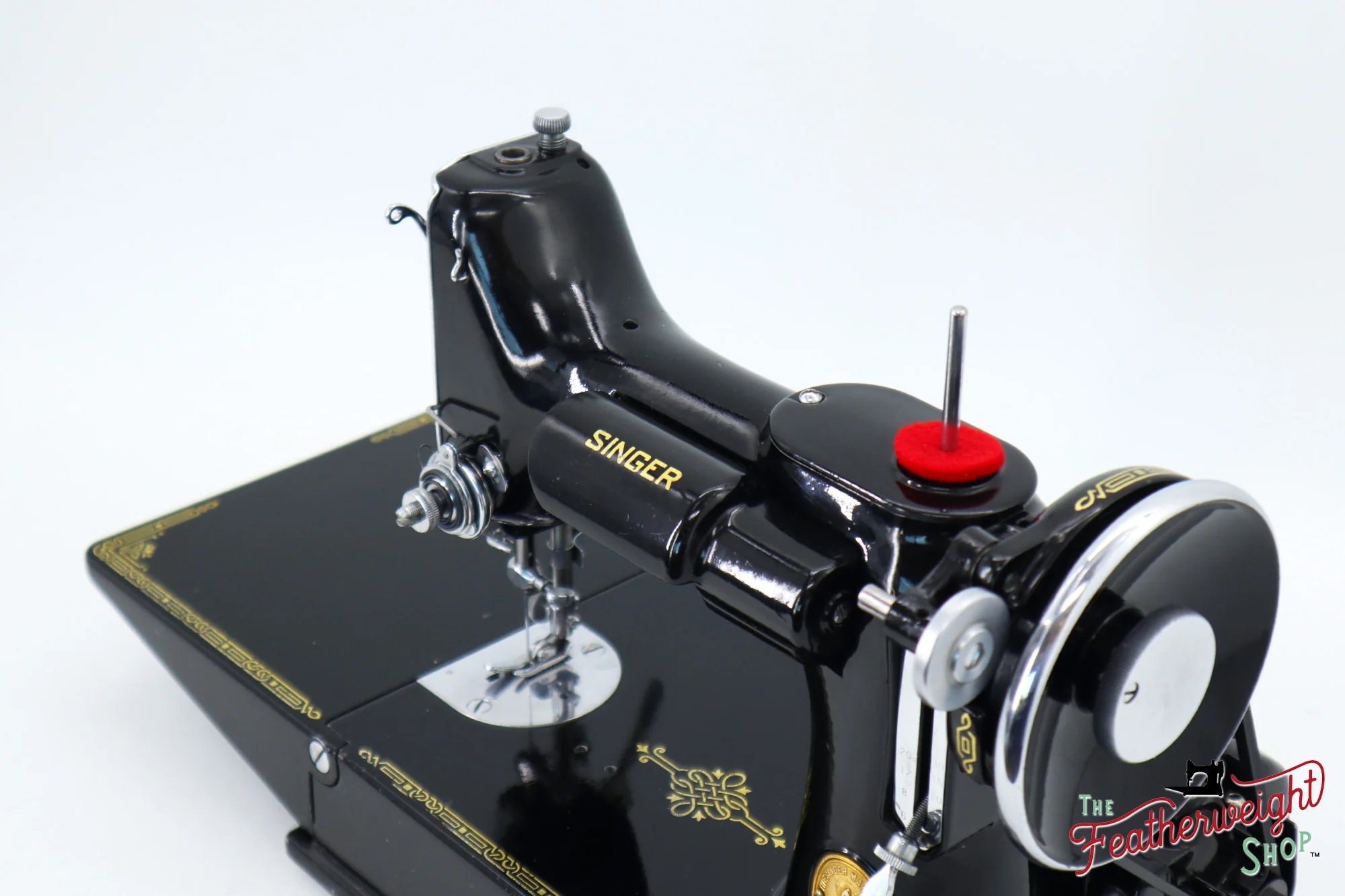 Singer Featherweight 221 Sewing Machine, "First-Run" 1933 AD5472** - Image 12