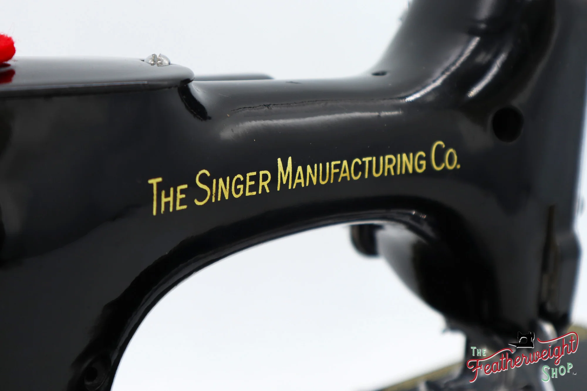 Singer Featherweight 221 Sewing Machine, "First-Run" 1933 AD5472** - Image 14