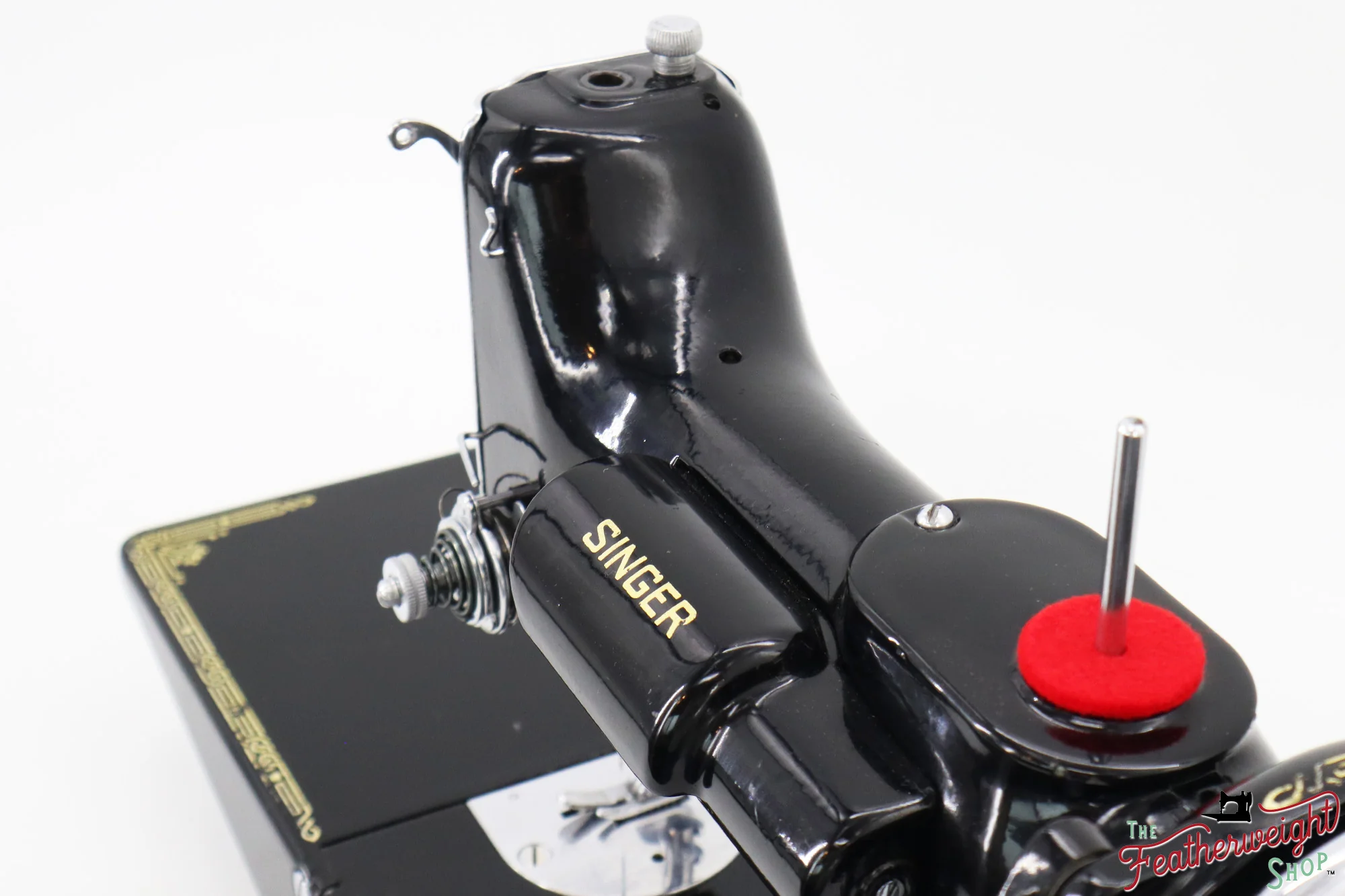 Singer Featherweight 221 Sewing Machine, "First-Run" 1933 AD5505** - Image 11