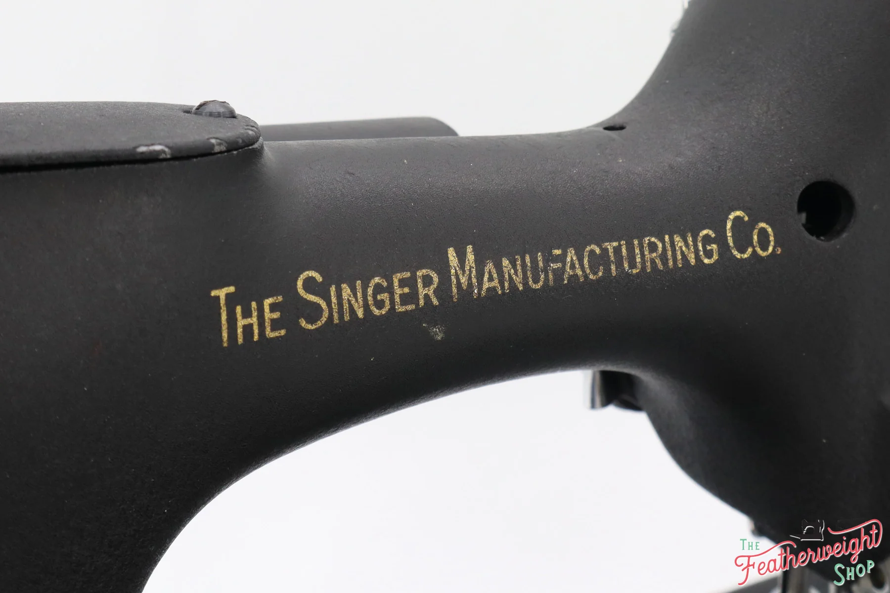 Singer Featherweight 221 Sewing Machine, Rare - WRINKLE AF5892** - Image 10