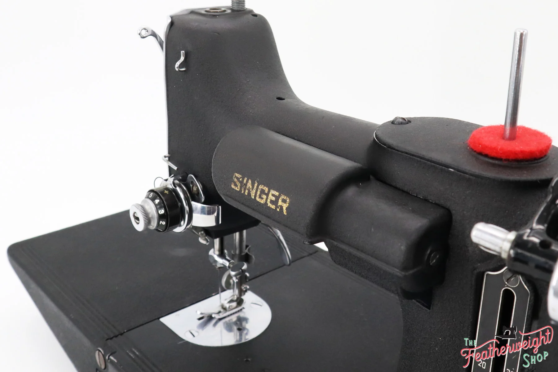 Singer Featherweight 221 Sewing Machine, Rare - WRINKLE AF5892** - Image 12