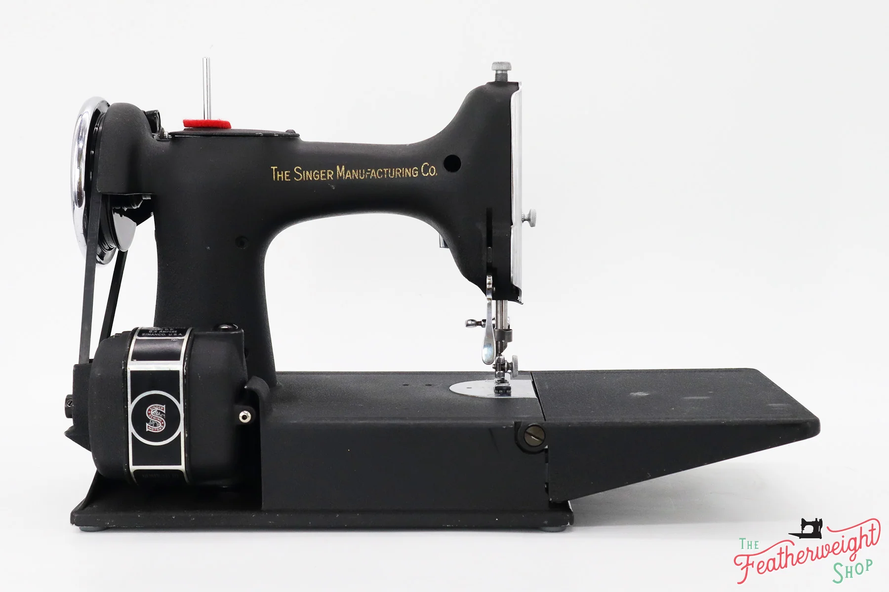 Singer Featherweight 221 Sewing Machine, Rare - WRINKLE AF5892** - Image 4