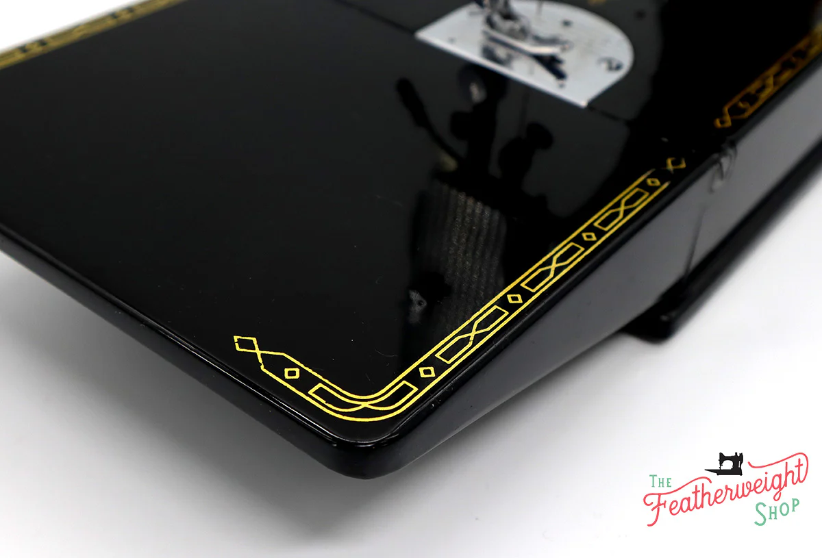 Singer Featherweight 221K Sewing Machine, RED "S" ES249*** - Image 11