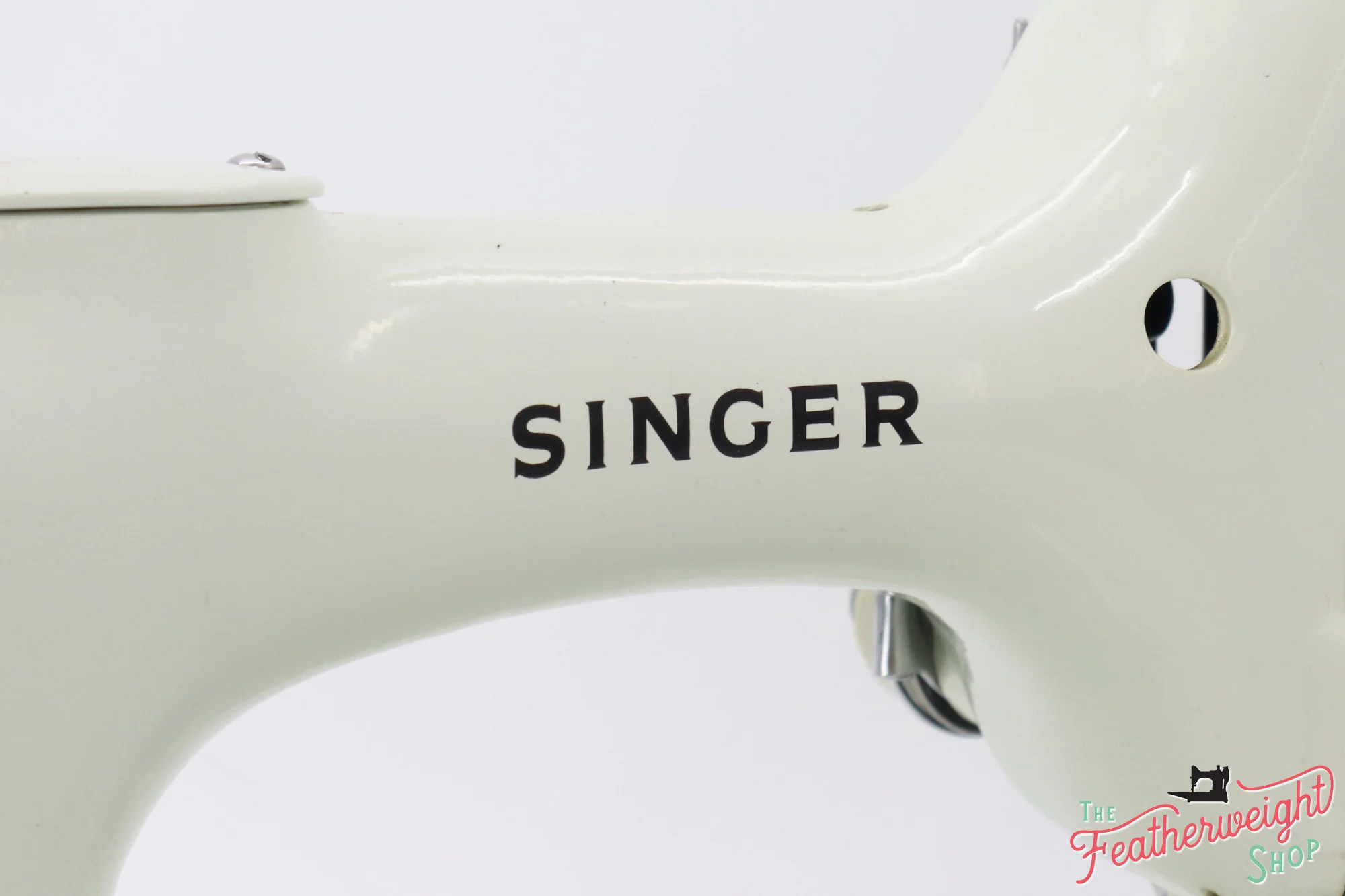 Singer Featherweight 221 Sewing Machine, WHITE EV781*** - Image 11