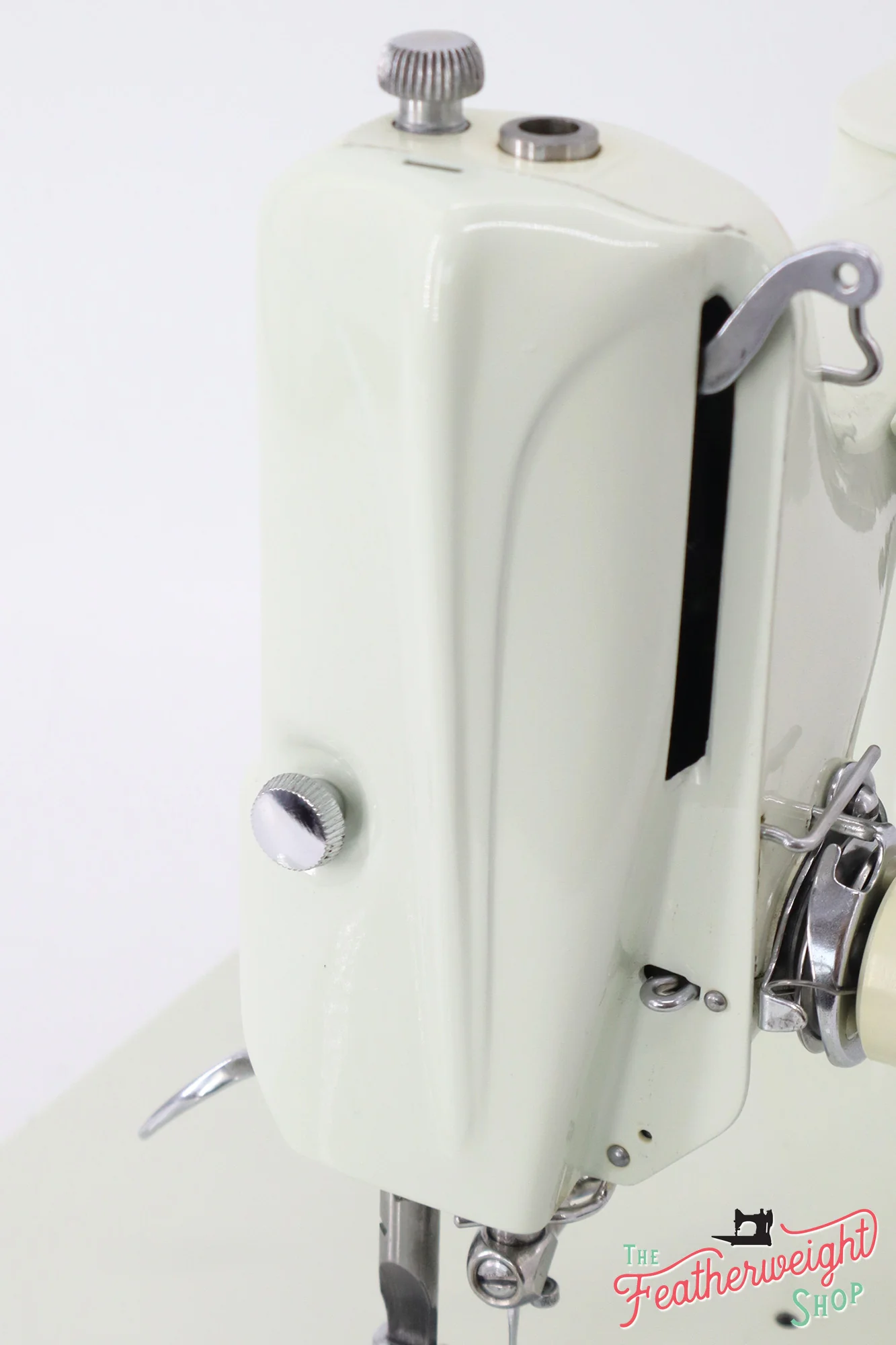 Singer Featherweight 221 Sewing Machine, WHITE EV781*** - Image 14