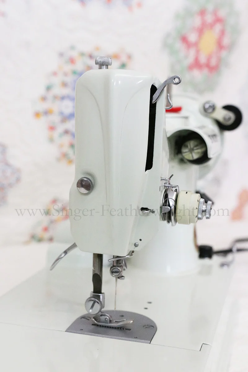 Singer Featherweight 221 Sewing Machine, WHITE EV893*** - Image 15