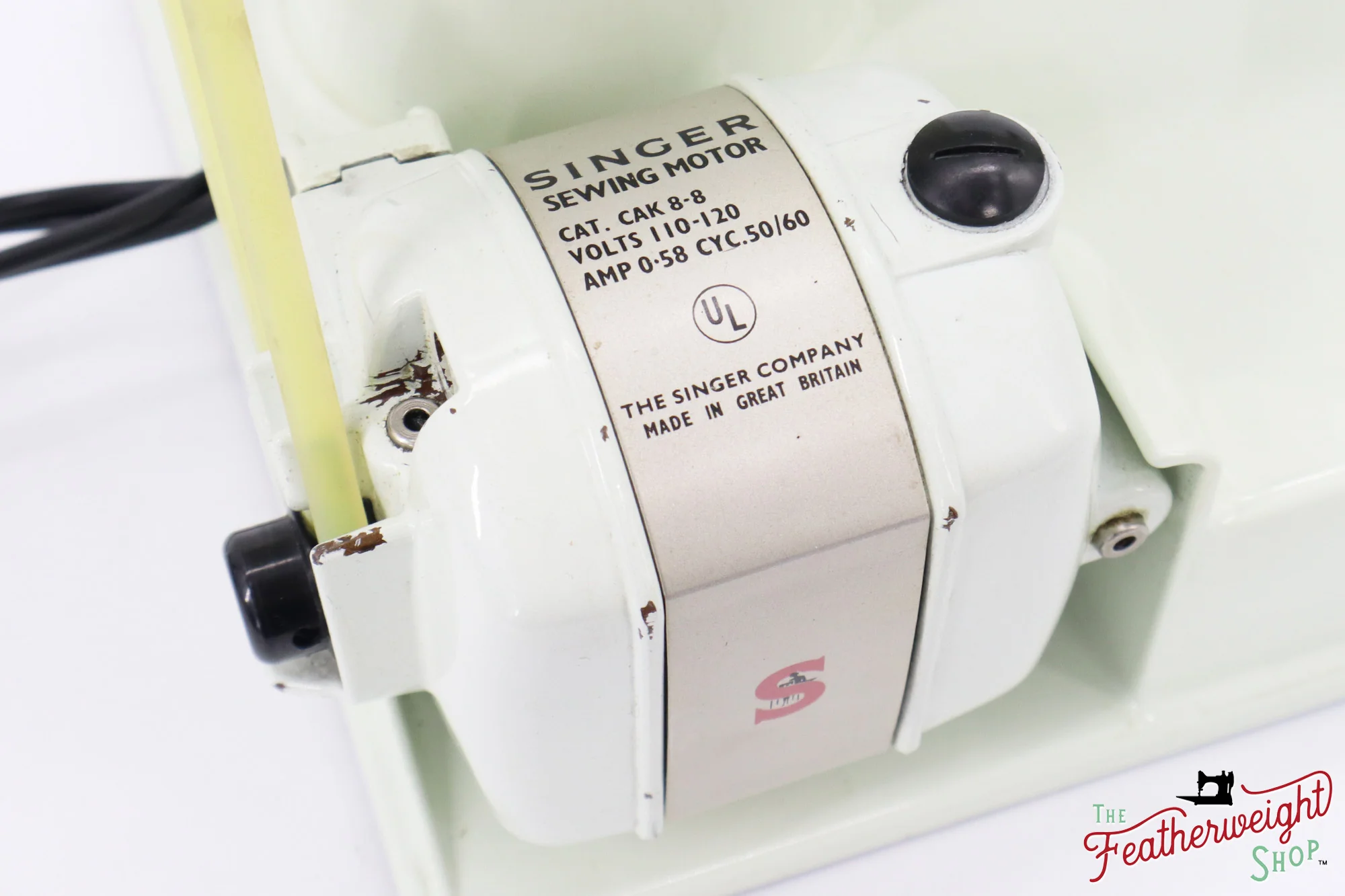 Singer Featherweight 221 Sewing Machine, WHITE - EV894*** - Image 16