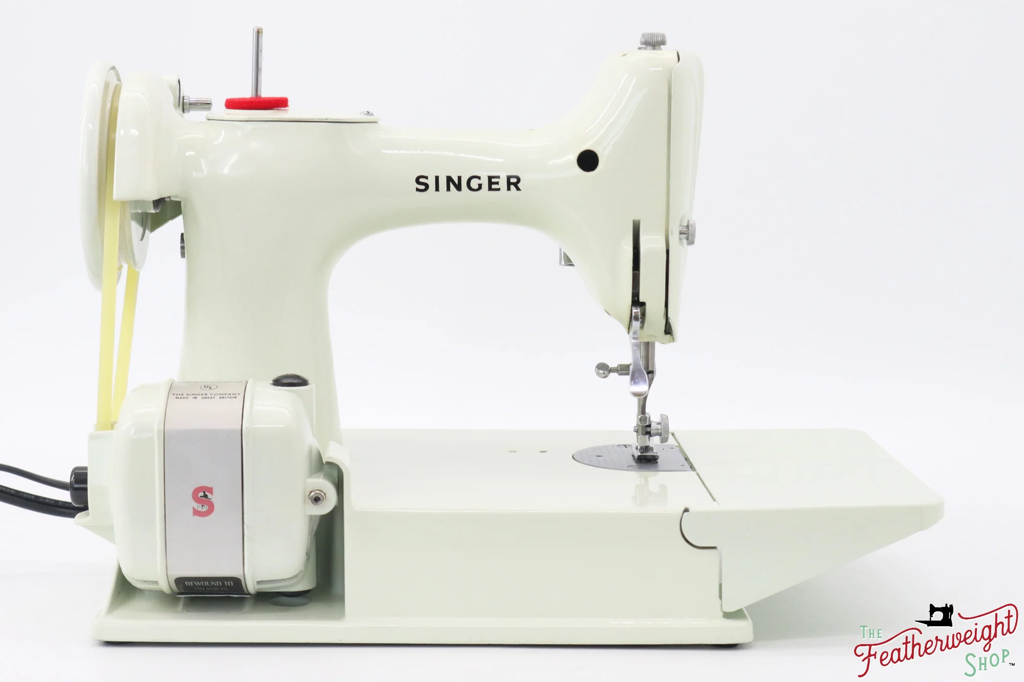 Singer Featherweight 221 Sewing Machine, WHITE - EV896*** - Image 6
