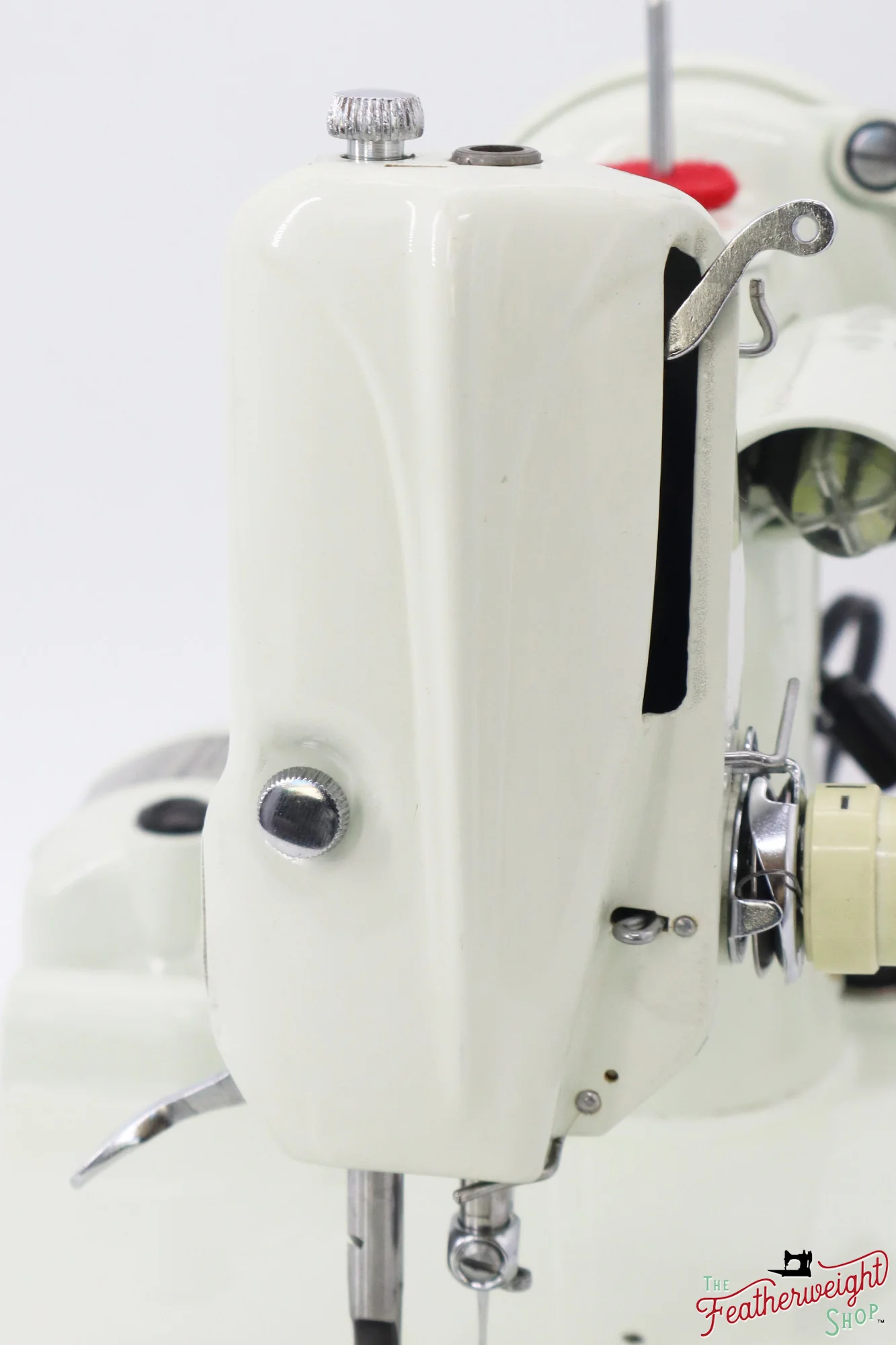 Singer Featherweight 221 Sewing Machine, WHITE - EV941*** - Image 16