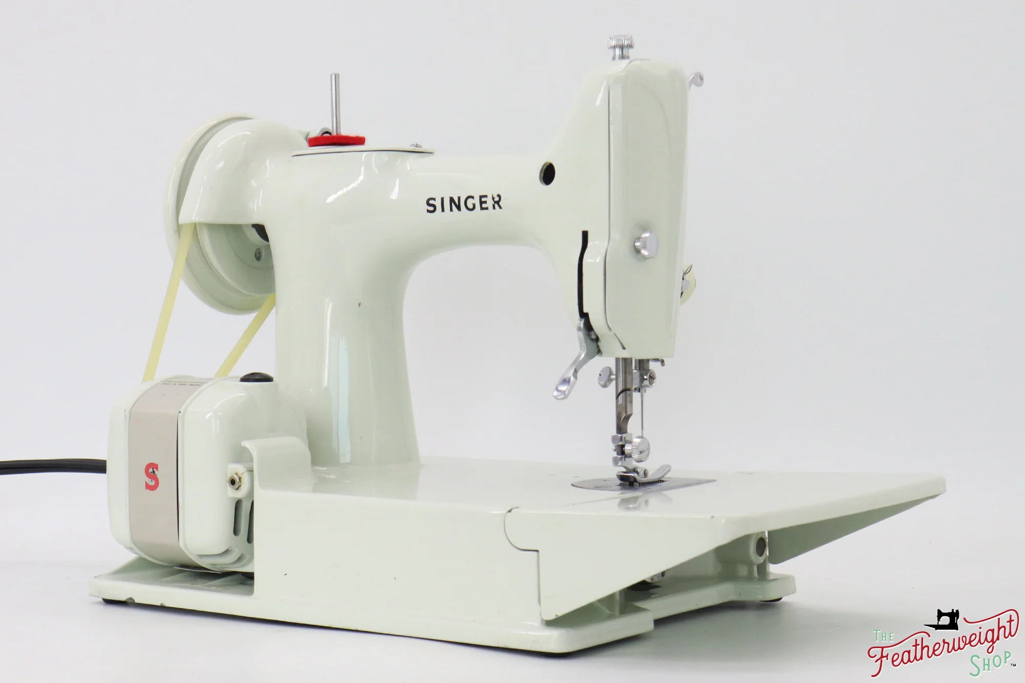 Singer Featherweight 221 Sewing Machine, WHITE - EV9575** - Image 5