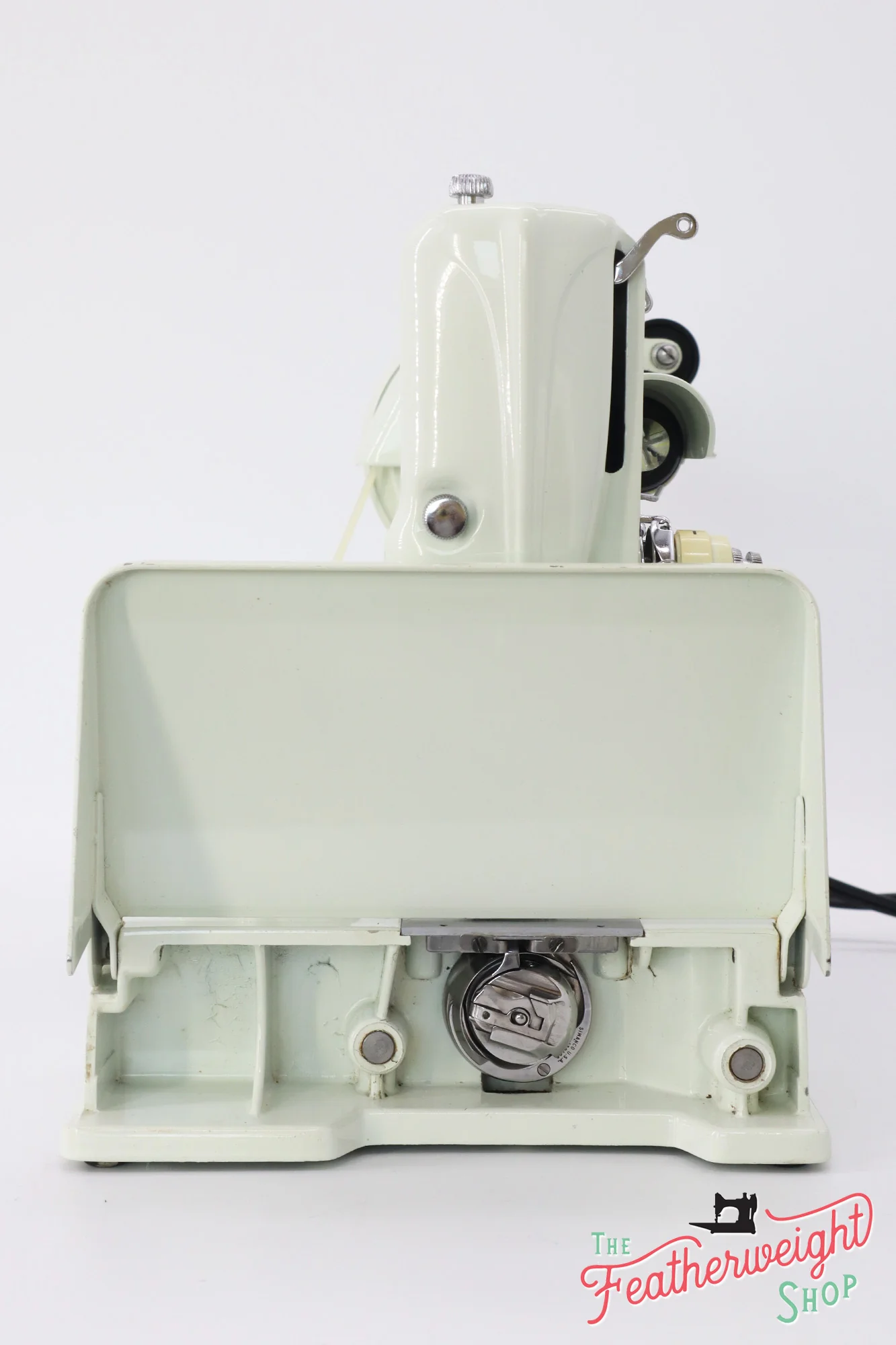 Singer Featherweight 221 Sewing Machine, WHITE EV974*** - Image 5