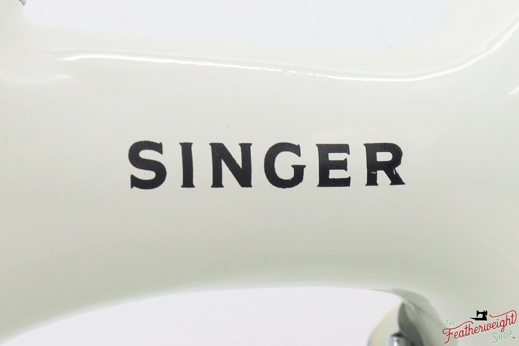 Singer Featherweight 221 Sewing Machine, WHITE - EV978*** - Image 13