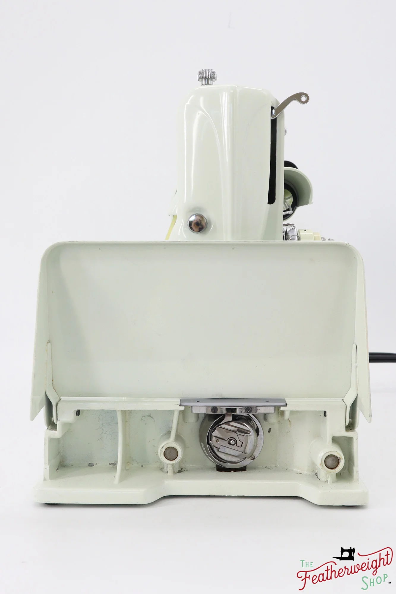 Singer Featherweight 221 Sewing Machine, WHITE - EV978*** - Image 5