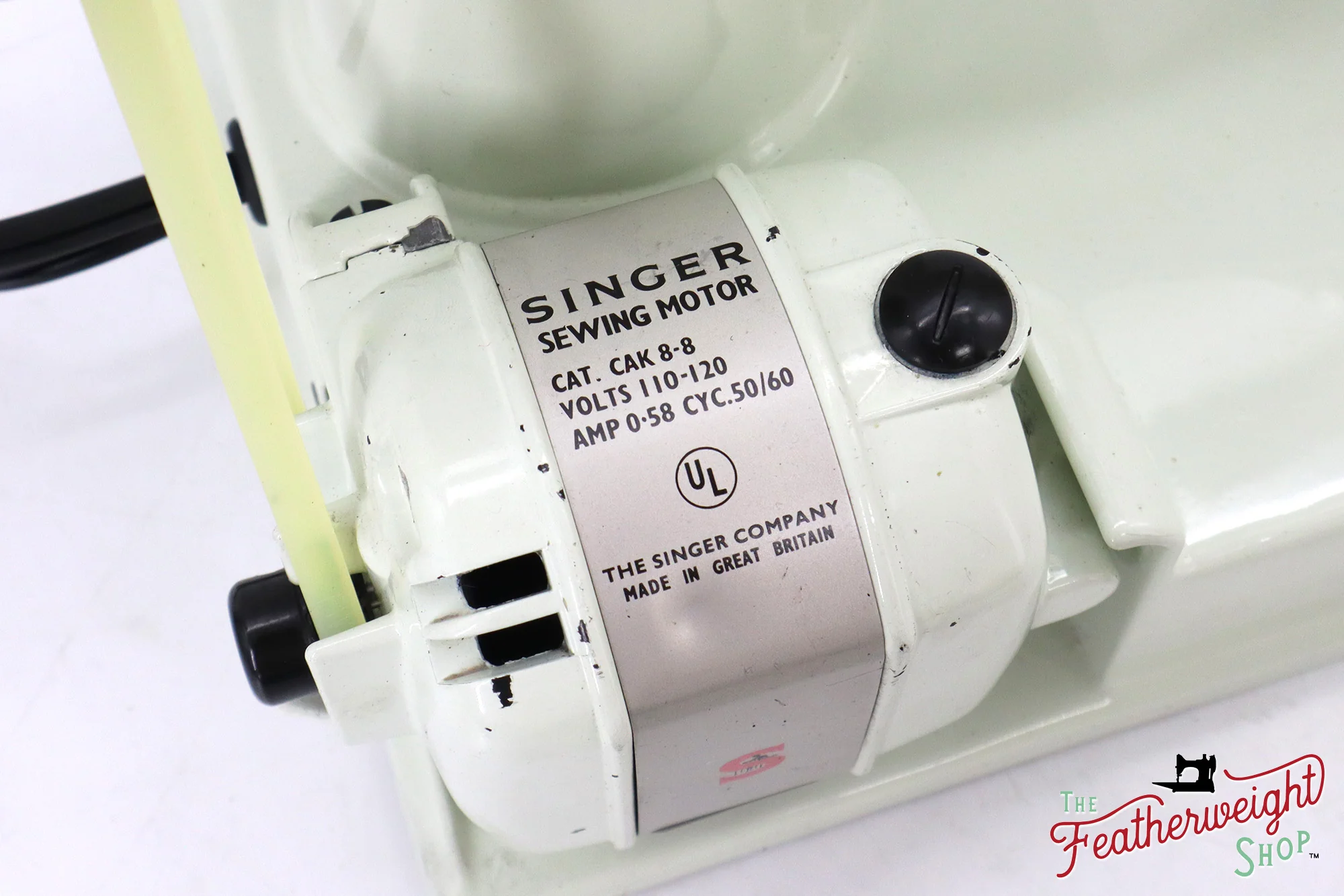 Singer Featherweight 221 Sewing Machine, WHITE - EV987*** - Image 15