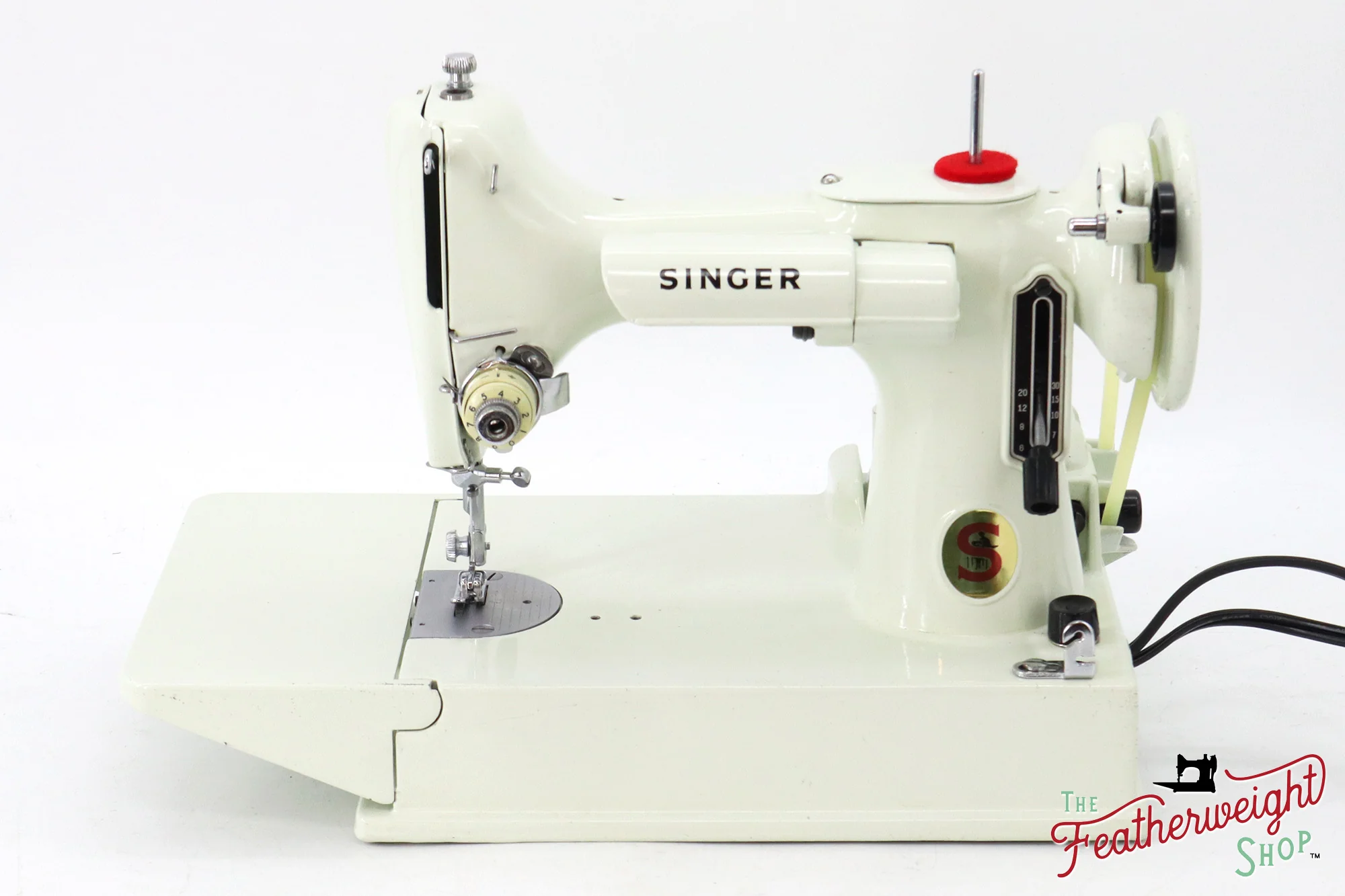 Singer Featherweight 221 Sewing Machine, WHITE - EV987*** - Image 2