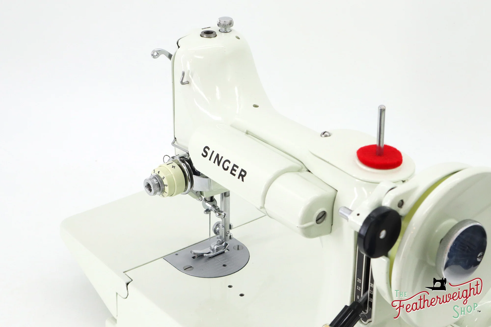 Singer Featherweight 221K Sewing Machine, WHITE - EV99384* - Image 12