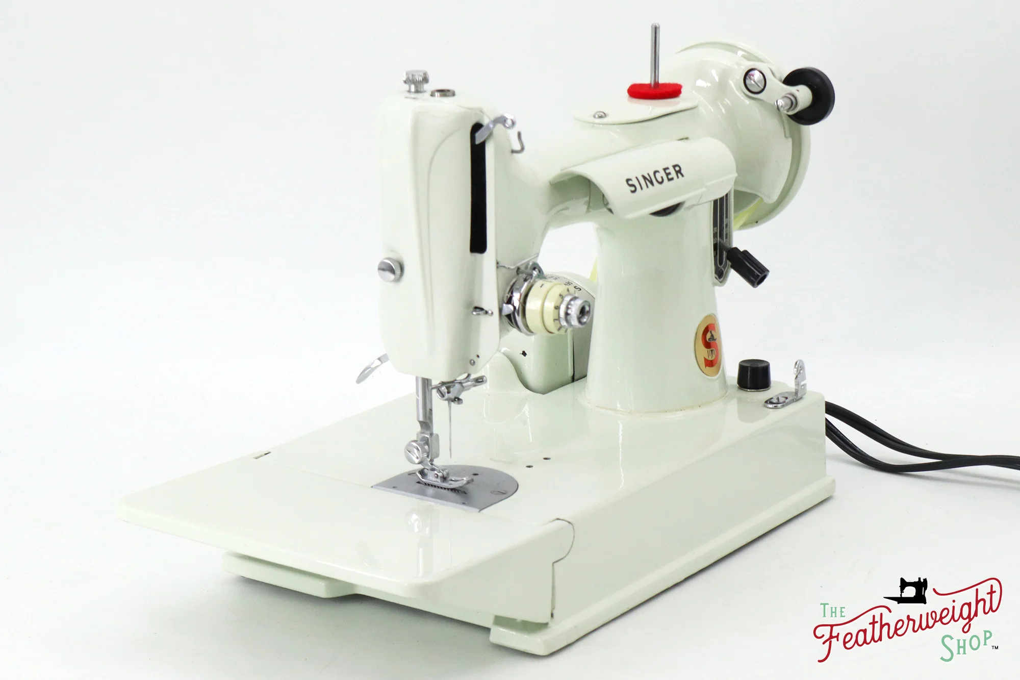 Singer Featherweight 221K Sewing Machine, WHITE - EV99384* - Image 4