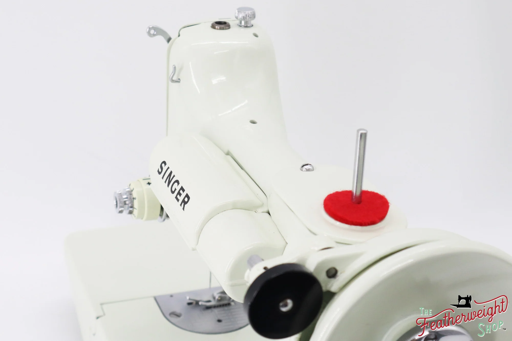 Singer Featherweight 221 Sewing Machine, WHITE - EY995*** - Image 12