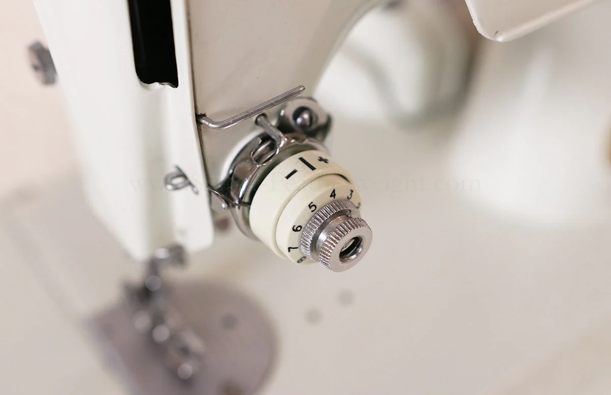 Singer Featherweight 221 Sewing Machine, WHITE FA095*** - Image 13