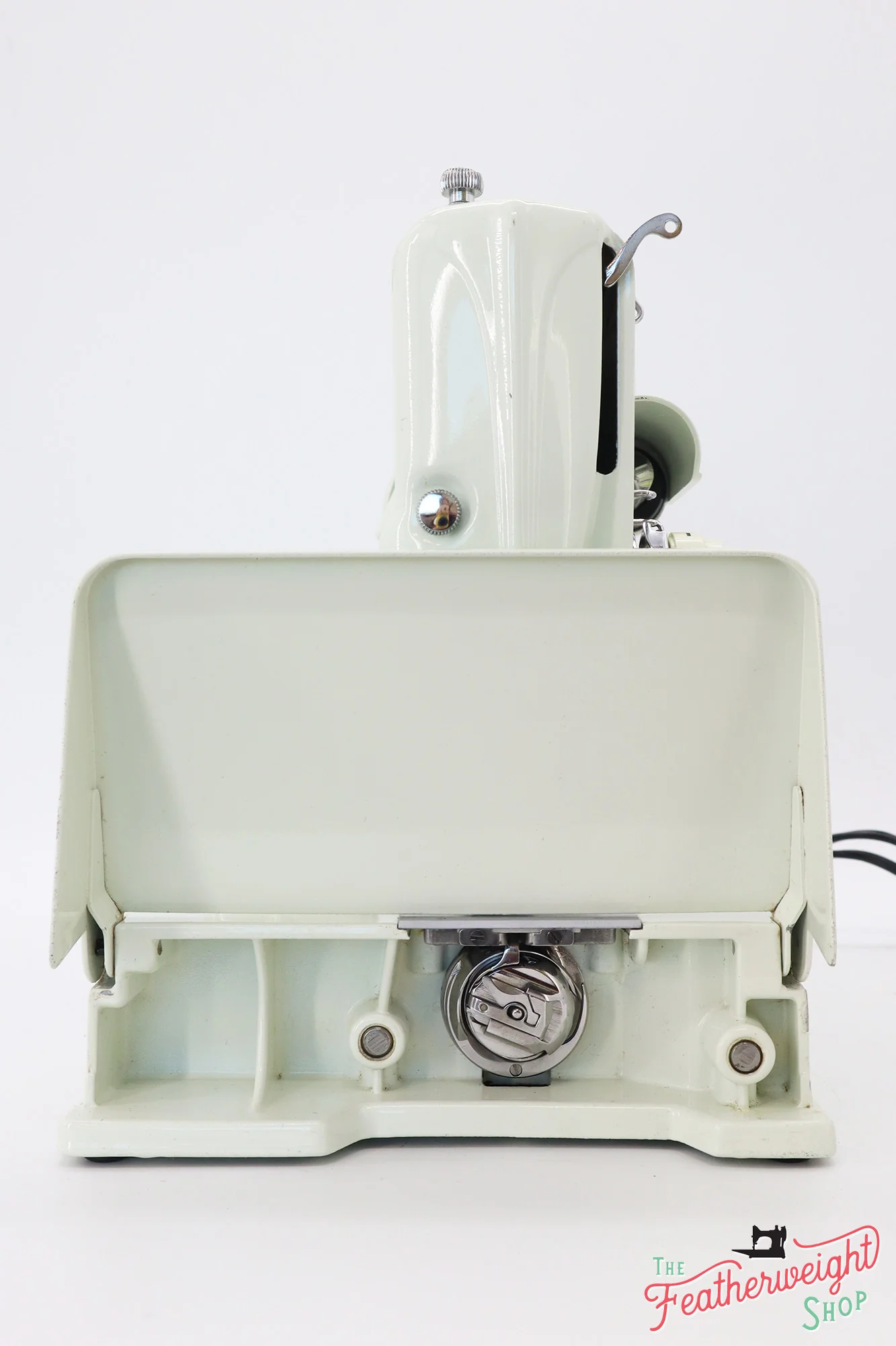 Singer Featherweight 221 Sewing Machine, WHITE FA227*** - Image 5