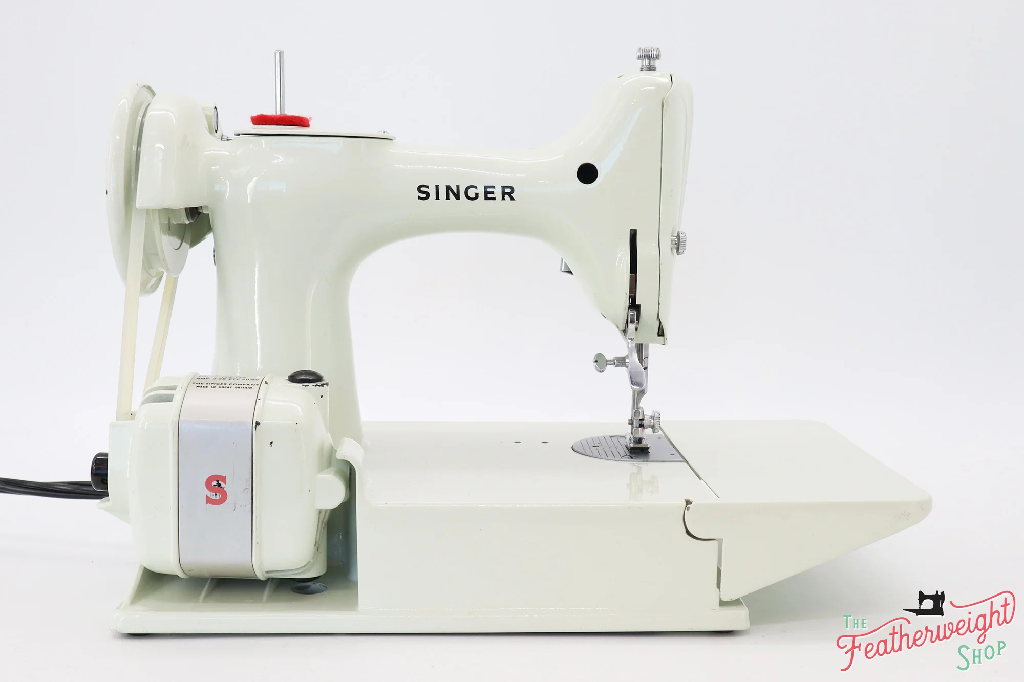 Singer Featherweight 221 Sewing Machine, WHITE FA227*** - Image 7