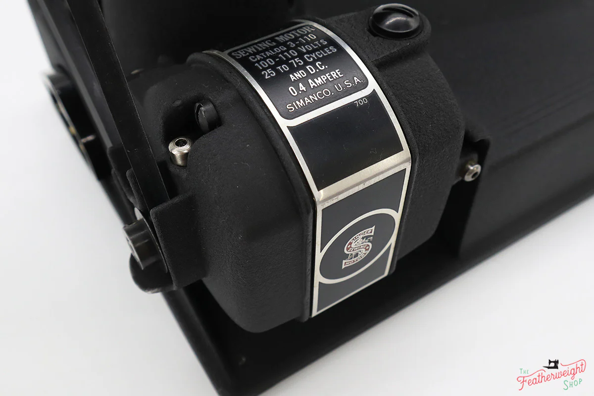 Singer Featherweight 221 Sewing Machine, WRINKLE AF388*** - Image 14