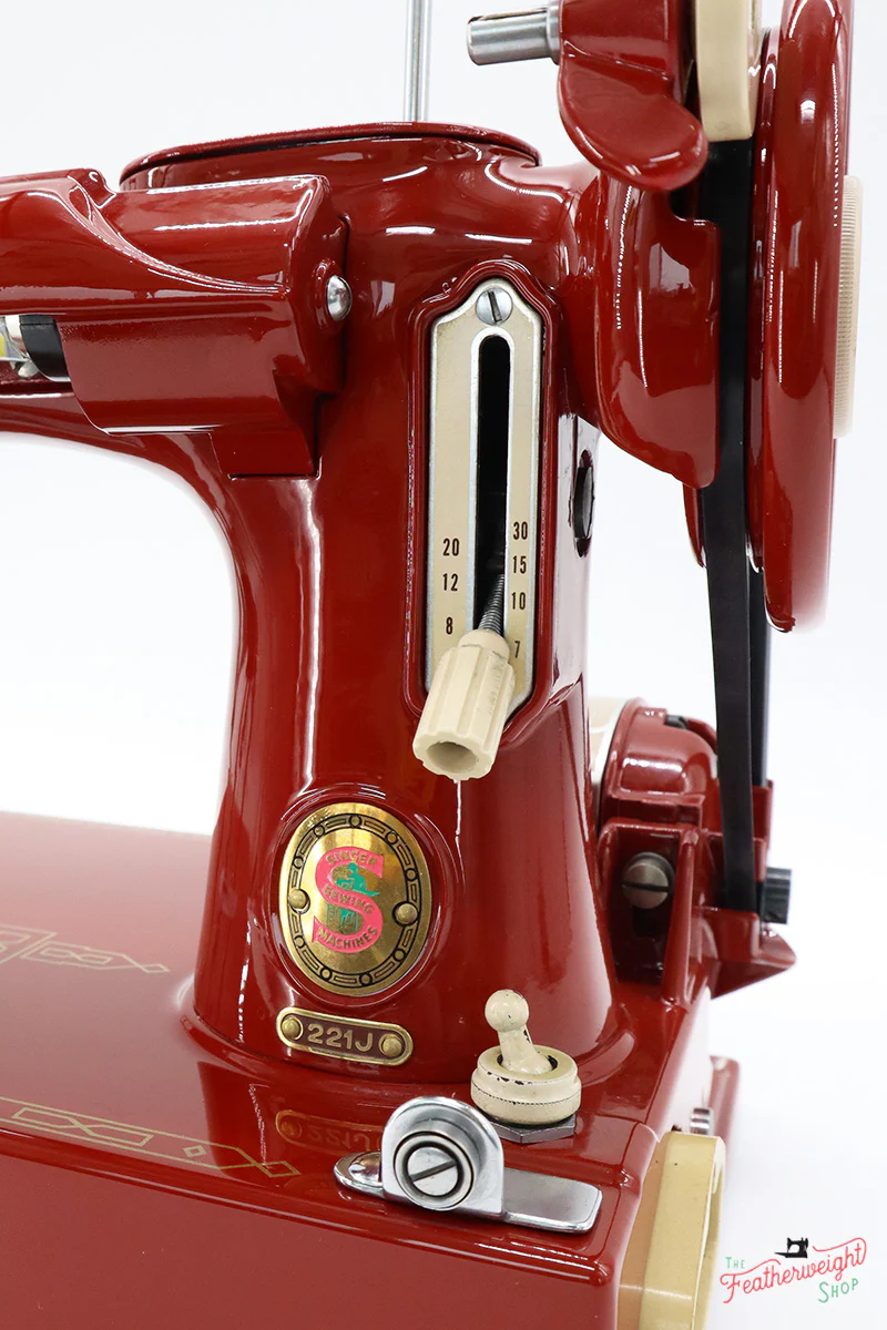Singer Featherweight 221J Sewing Machine JE159*** - Fully Restored in 'Fire Brick Red' - Image 14