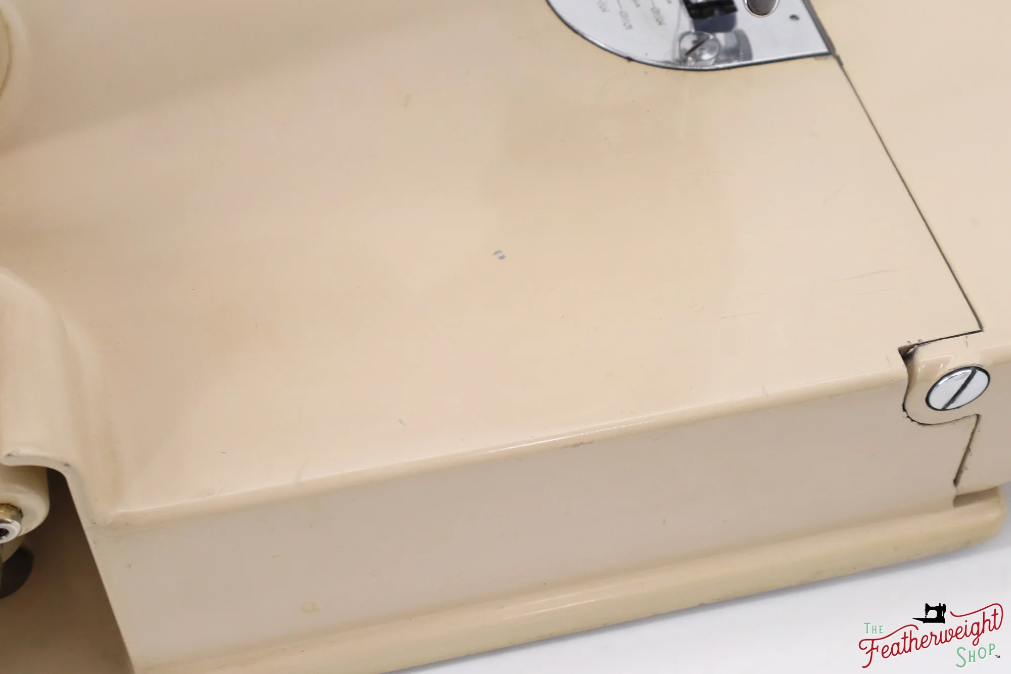 Singer Featherweight 221J Sewing Machine, Tan - JE152*** - Image 13